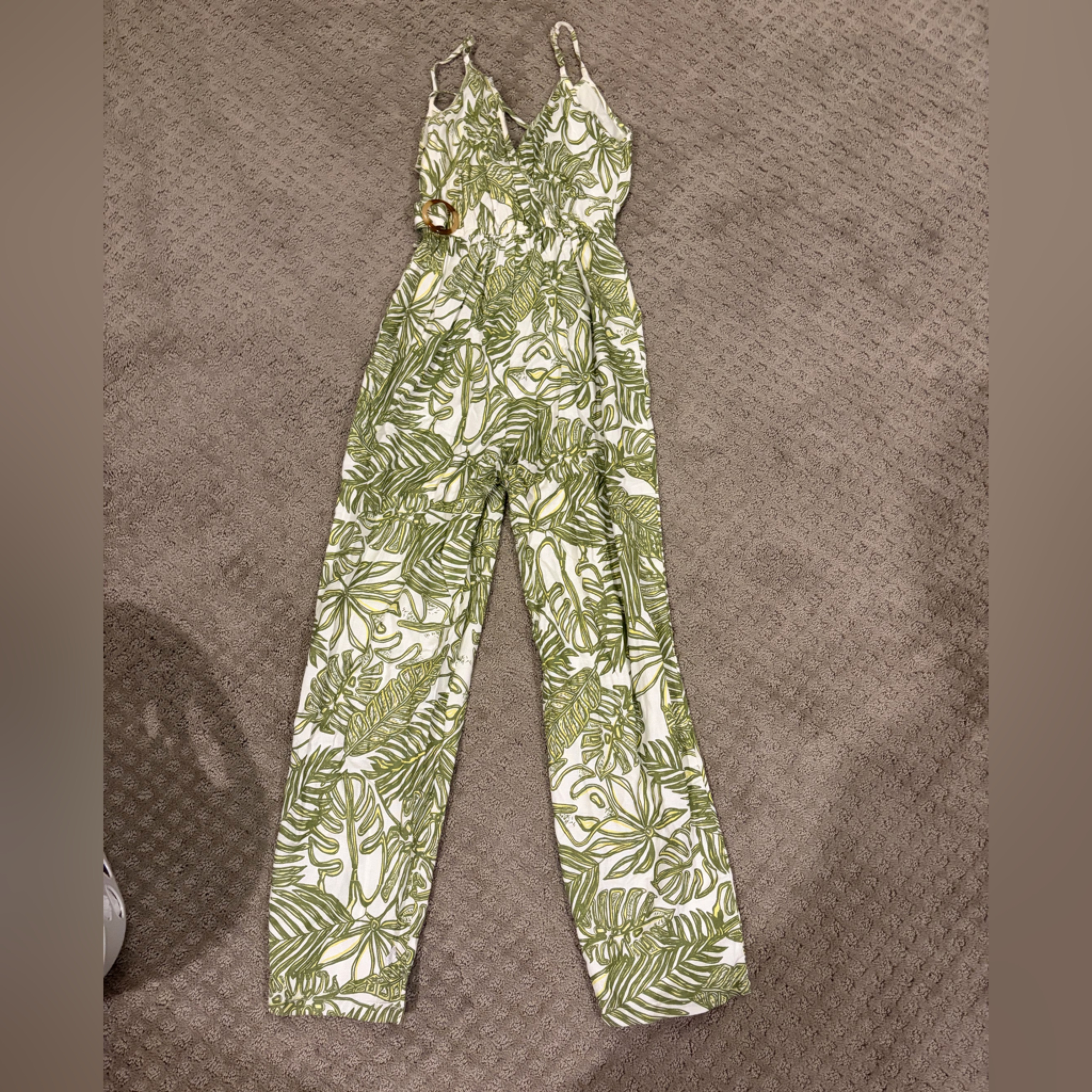 Sincerely Jules Tropical Green And White Jumpsuit S